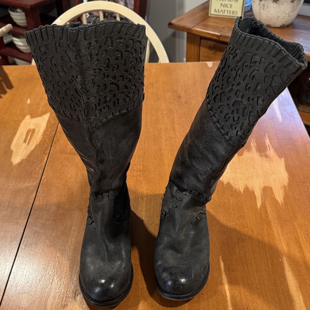 Chic grey back zip  Boots for Women